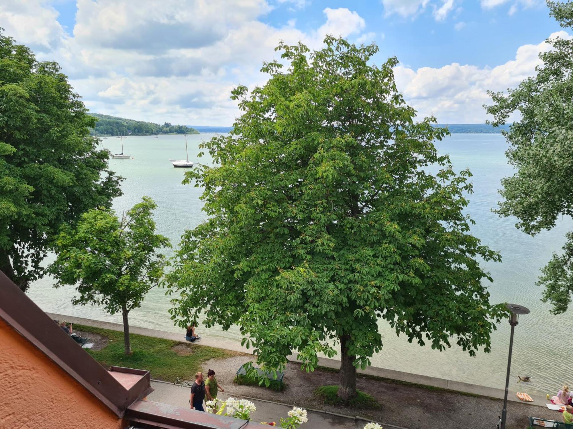 Seehotel Pegasus Хершинг ам Амерзе Екстериор снимка