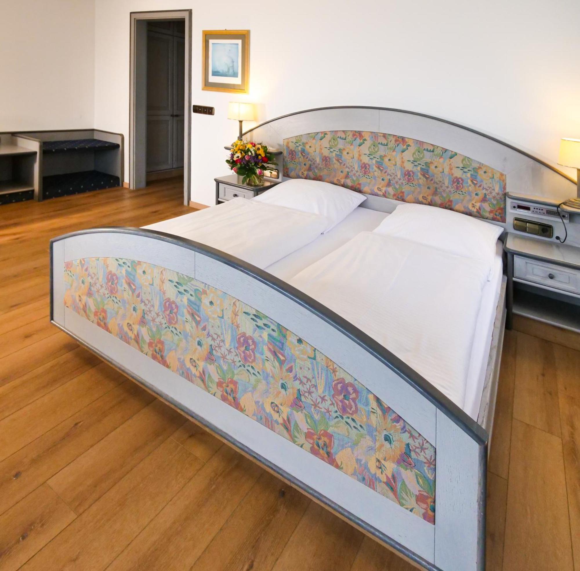 Seehotel Pegasus Хершинг ам Амерзе Екстериор снимка