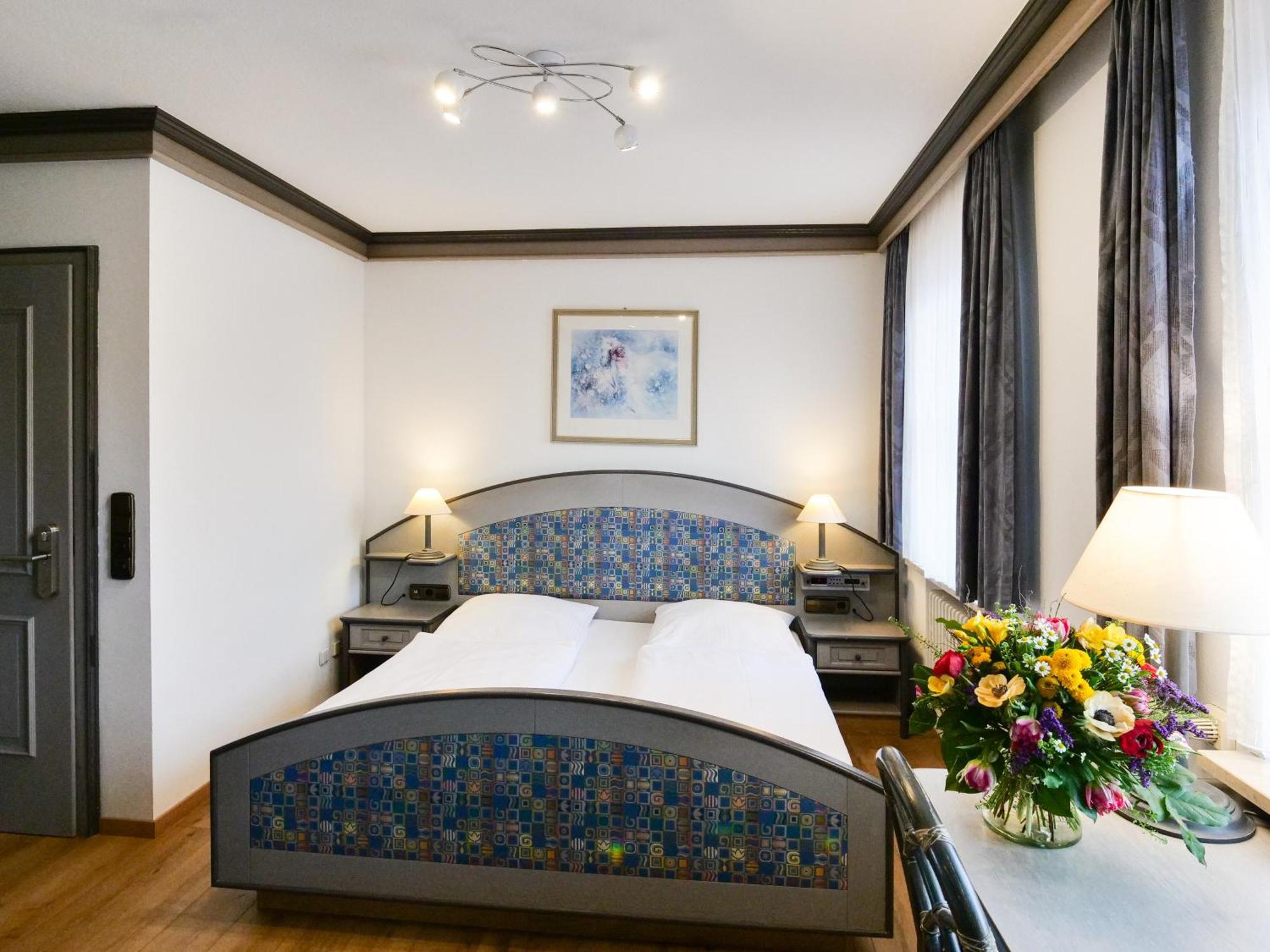 Seehotel Pegasus Хершинг ам Амерзе Екстериор снимка