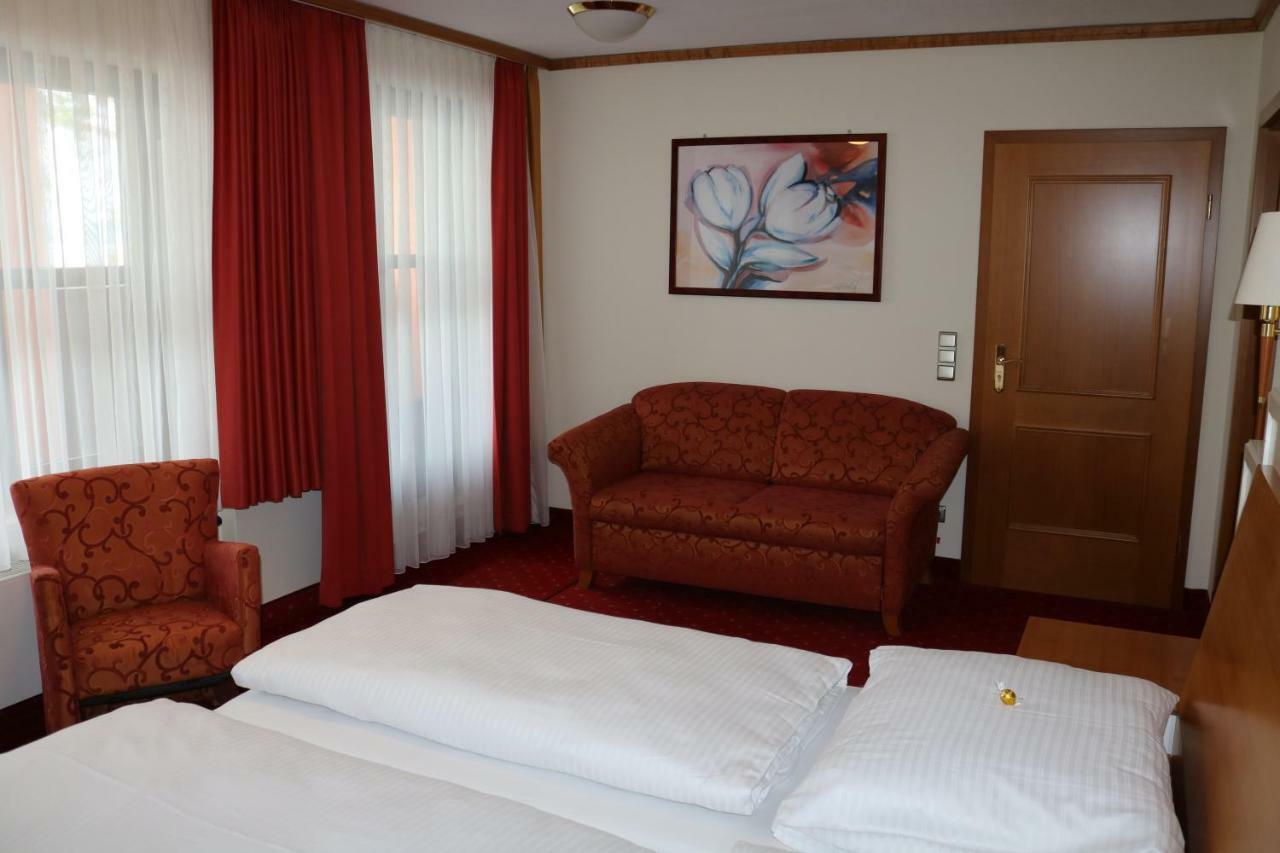 Seehotel Pegasus Хершинг ам Амерзе Екстериор снимка