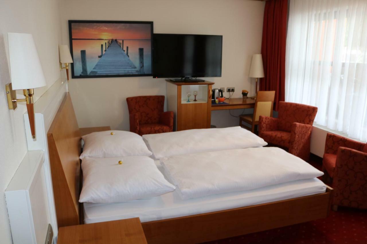 Seehotel Pegasus Хершинг ам Амерзе Екстериор снимка