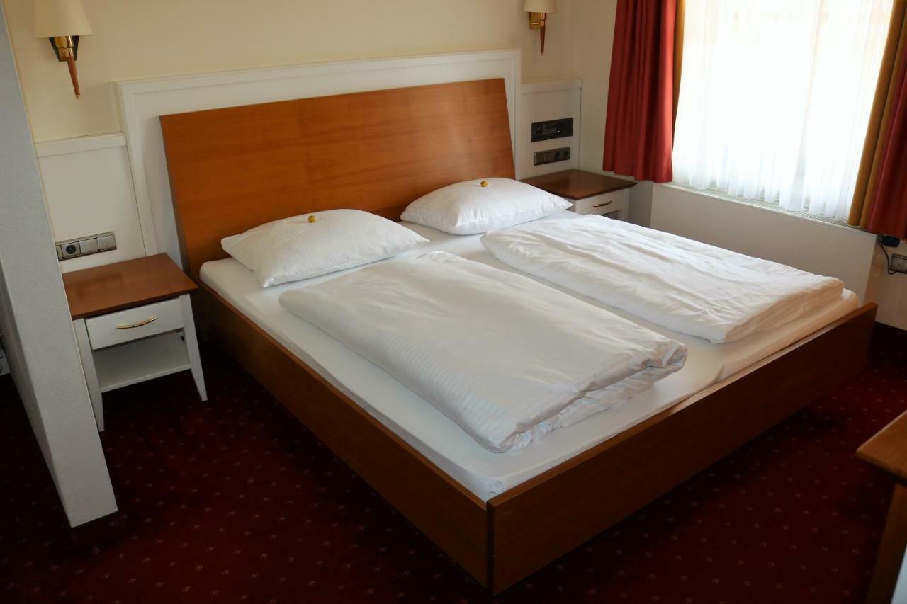 Seehotel Pegasus Хершинг ам Амерзе Екстериор снимка
