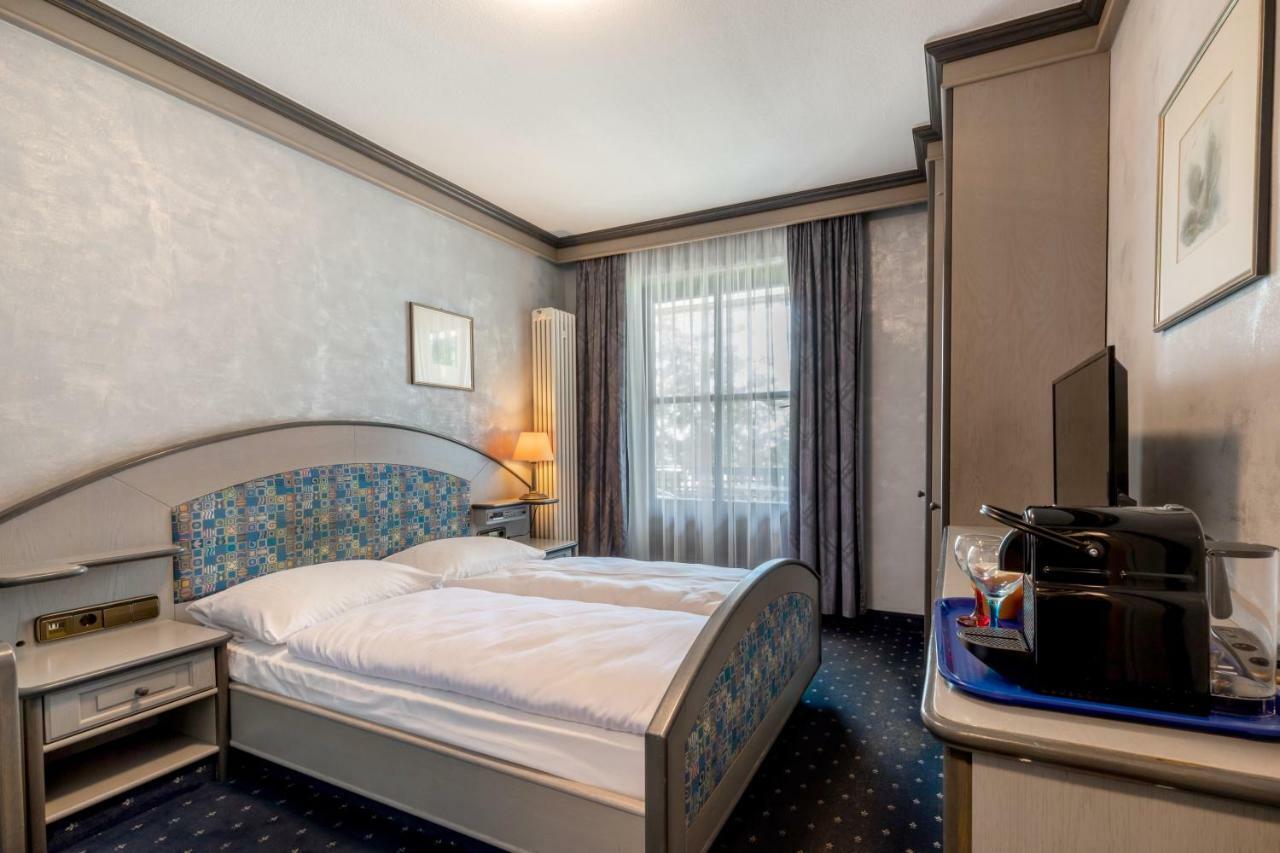 Seehotel Pegasus Хершинг ам Амерзе Екстериор снимка